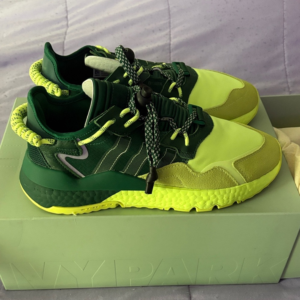 IVY PARK Women’s Two-Tone Neon Green and Dark Green Sneakers